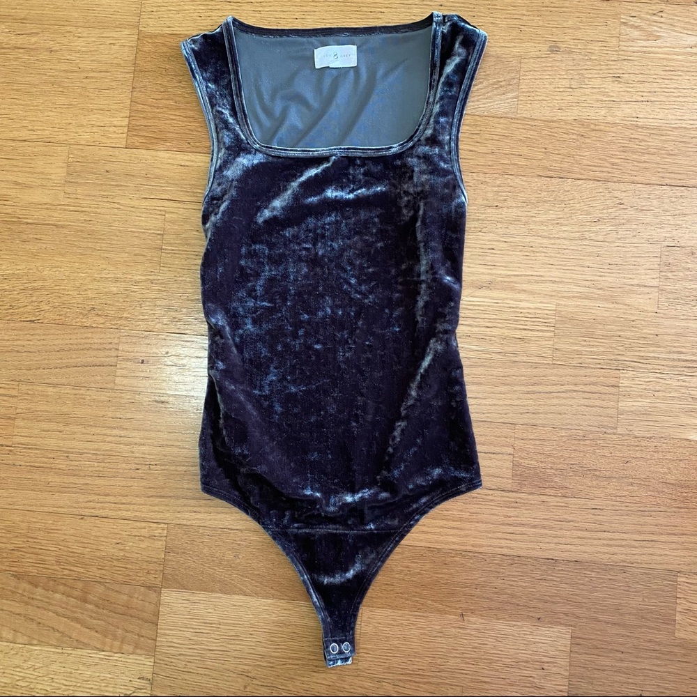 Lou & Grey Velvet Bodysuit in Dark Green